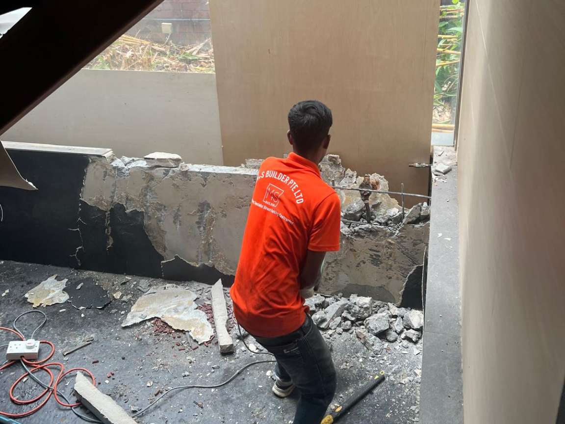 Hacking & dismantling floor tile removal Singapore